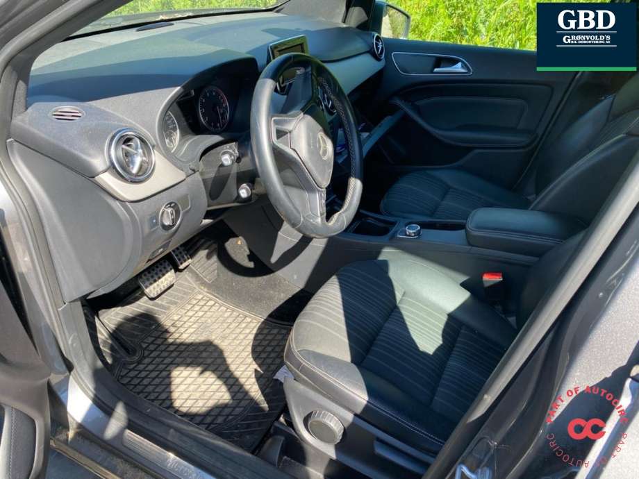 Mercedes B-Klasse 2011-2018 (W246) (W246), Motorkode: M270.920, Girkassekode: A 246 370 77 02