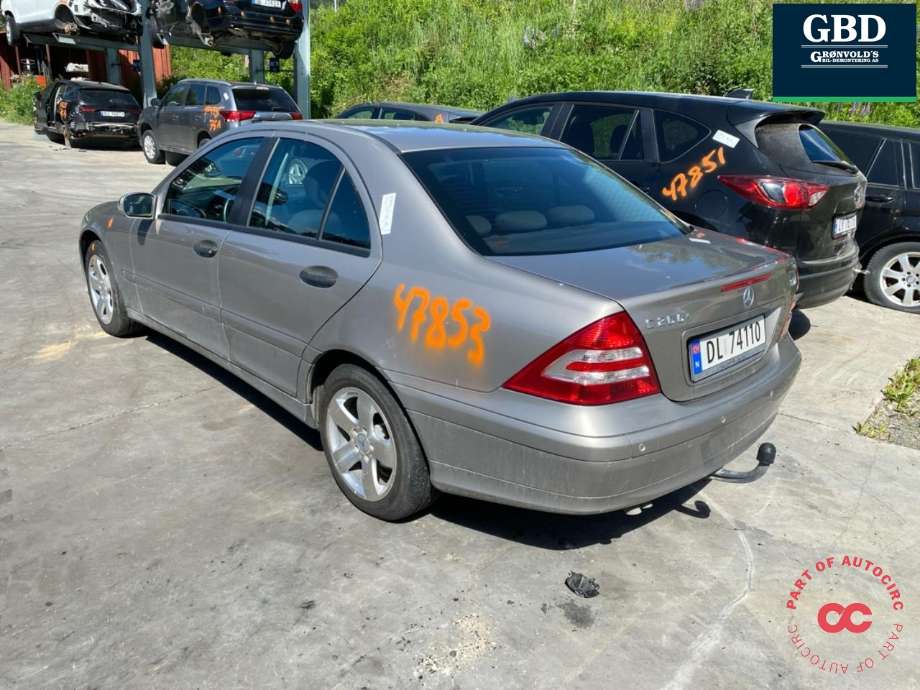 Mercedes C-Klasse 2004-2007 (Fase 2) (W203) (W203), Motorkode: OM646.963, Girkassekode: A 203 270 01 00