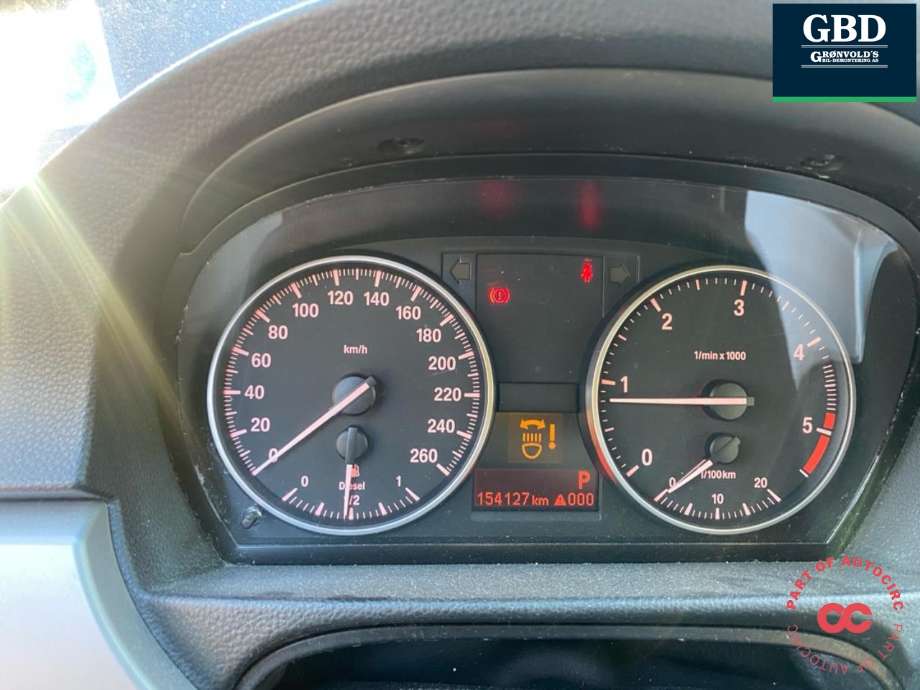 BMW 3-Serie 2005-2011 (E90/E91/E92/E93) (E90/E91/E92/E93), Motorkode: N47-D20A, Girkassekode: 24 00 7 572 464