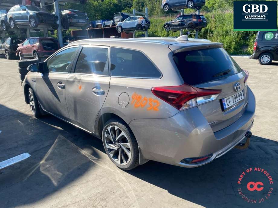 Toyota Auris 2015-2019 (Type II, Fase 2) , Motorkode: 2ZR-FXE, Girkassekode: 3090047064