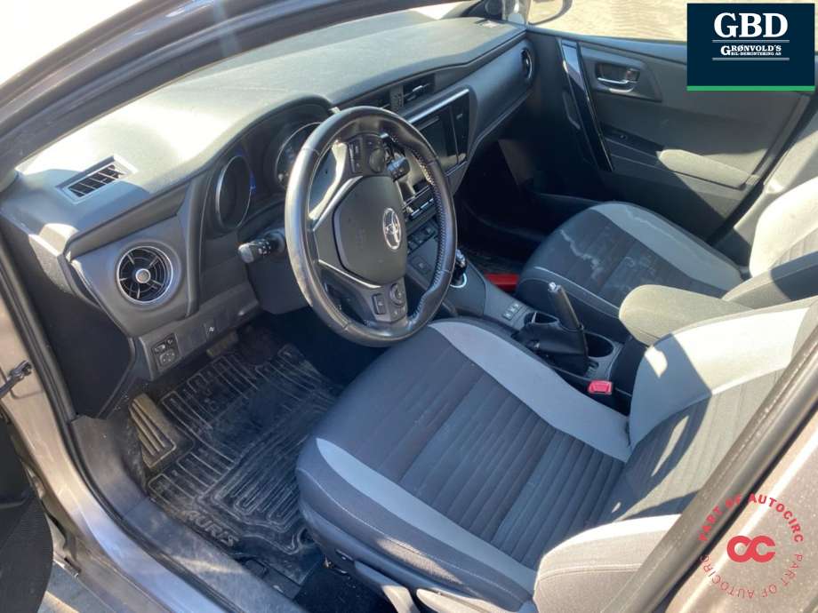 Toyota Auris 2015-2019 (Type II, Fase 2) , Motorkode: 2ZR-FXE, Girkassekode: 3090047064