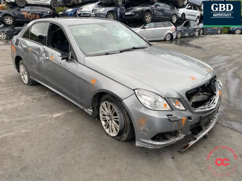 Mercedes E-Klasse 2009-2013 (Fase 1) (W212) (W212), Motorkode: OM651.925, Girkassekode: A 204 270 74 00