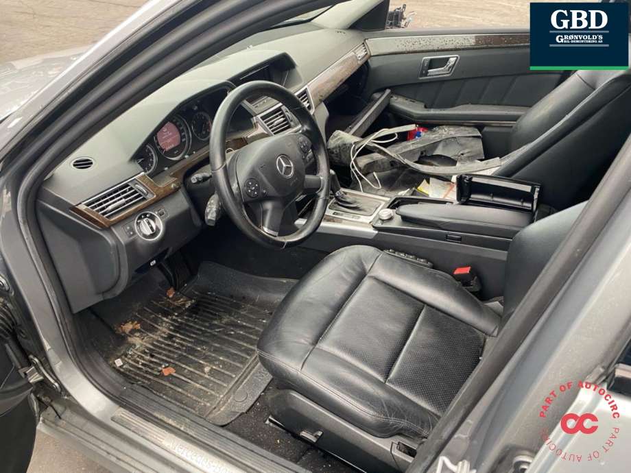 Mercedes E-Klasse 2009-2013 (Fase 1) (W212) (W212), Motorkode: OM651.925, Girkassekode: A 204 270 74 00