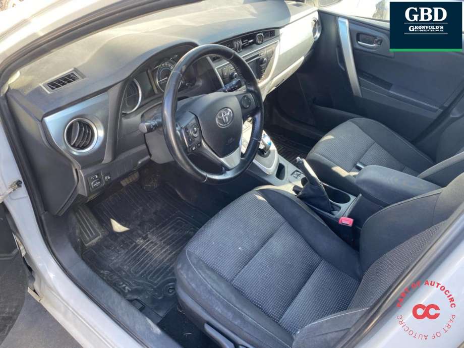 Toyota Auris 2013-2015 (Type II, Fase 1) , Motorkode: 2ZR-FXE, Girkassekode: 3090047063