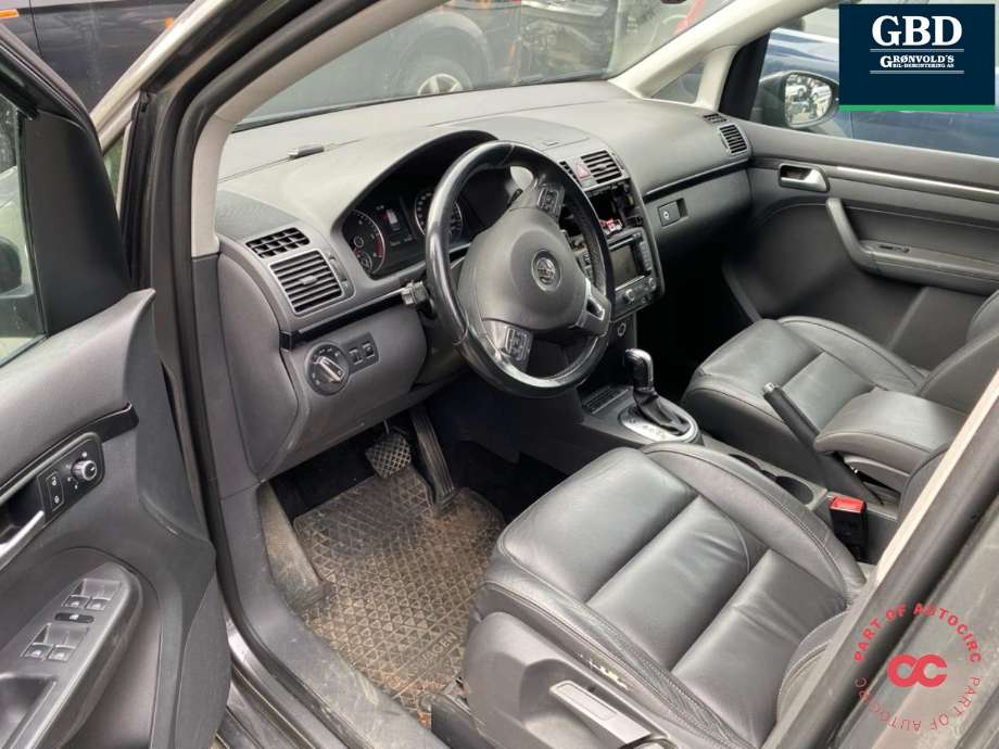 VW Touran 2010-2015 (Type I, Fase 3) , Motorkode: CFJB, Girkassekode: PQK