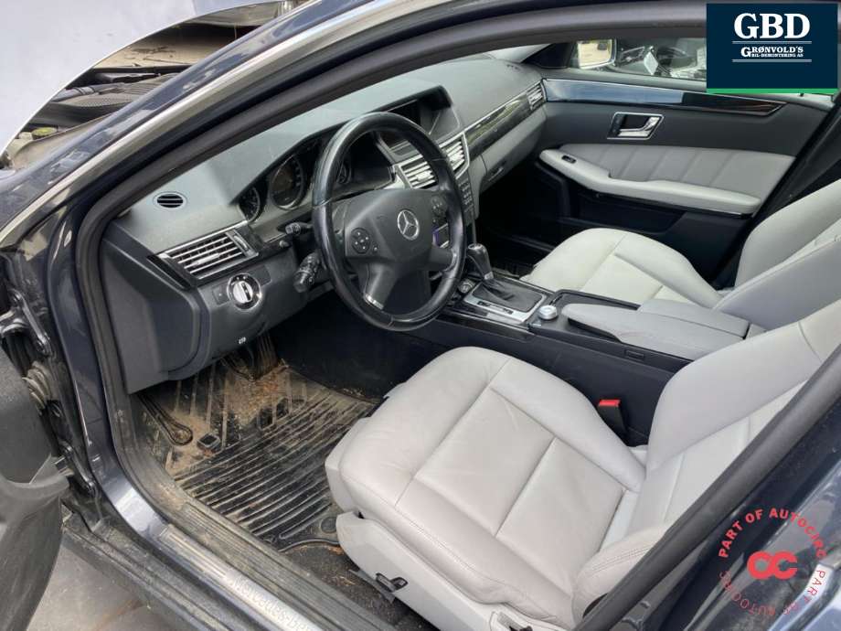 Mercedes E-Klasse 2009-2013 (Fase 1) (W212) (W212), Motorkode: OM651.925, Girkassekode: A 204 270 74 00