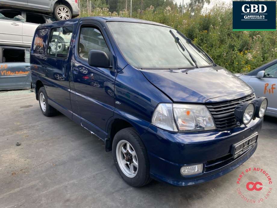 Toyota Hiace 2007-2012 (Fase 3) , Motorkode: 2KD-FTV, Girkassekode: 3303026A61