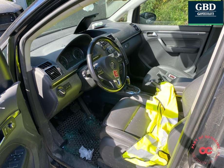 VW Touran 2010-2015 (Type I, Fase 3) , Motorkode: CFJA, Girkassekode: NLN