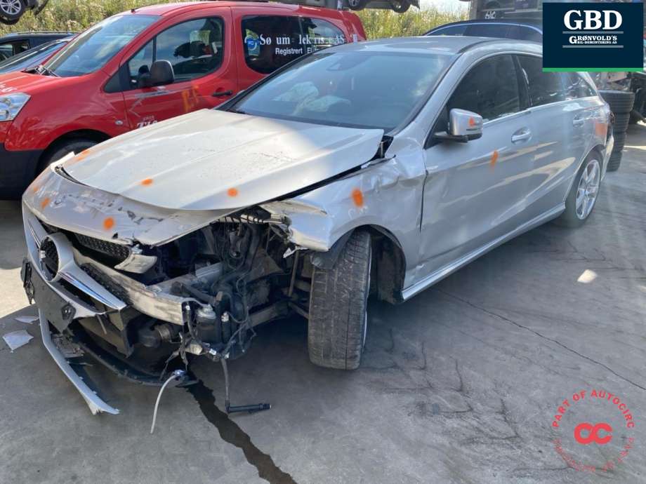Mercedes CLA 2013-2019 (C117) (C117), Motorkode: M270.910, Girkassekode: A 246 360 12 00