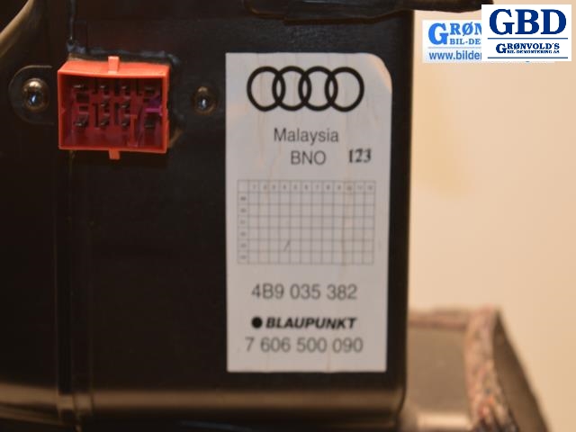 Audi A6, Allroad, 2000-2005 (Type I) (C5) (BLAUPUNKT|4B9 035 382)