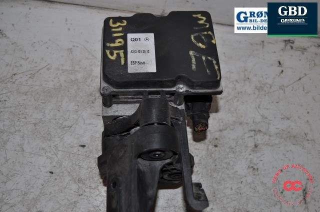 Sikkerhetsbelte foran høyre til Mercedes E-Klasse 2009-2013 (Fase 1) (W212) (W212) (A 212 860 50 85|A 212 860 76 85|)