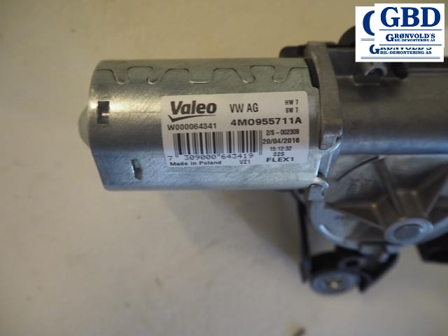 Audi A4, 2015-2019 (Type V, Fase 1) (B9) (4M0 955 711 A)