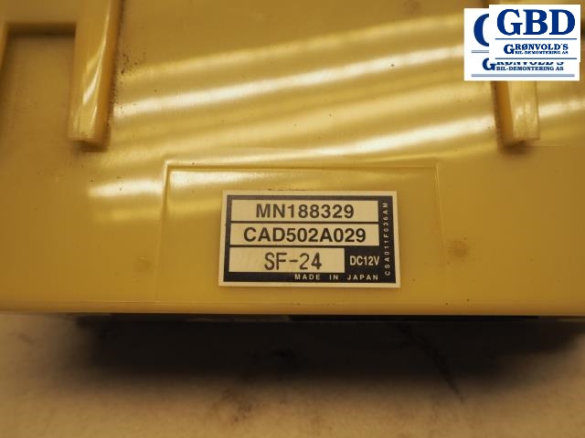 Mitsubishi L200, 1996-2006 (Type III) (MR148053|CAD502A029|MN188329)