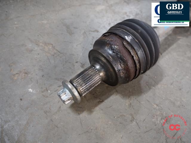 Drivaksel høyre foran, diesel/automat til Mercedes GLK 2008-2015 (X204) (X204) (A 204 330 16 01|A 204 330 23 01 |A 204 330 27 01|)