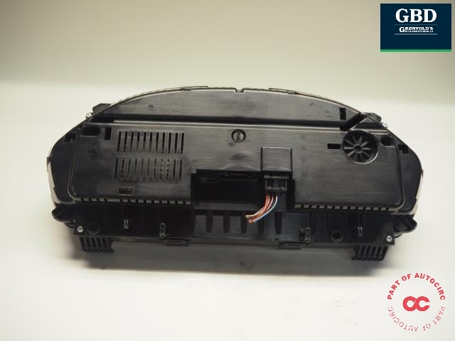 Instrumentpanel til BMW 3-Serie 2012-2018 (F30/F31/F34) (F30/F31/F34) (62 10 9 379 997|62 10 5 A03 A46|9285660-01)