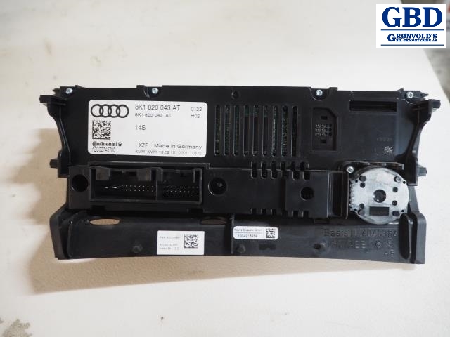 Audi A4, 2015-2019 (Type V, Fase 1) (B9) (AUDI|8K1 820 043 AT)