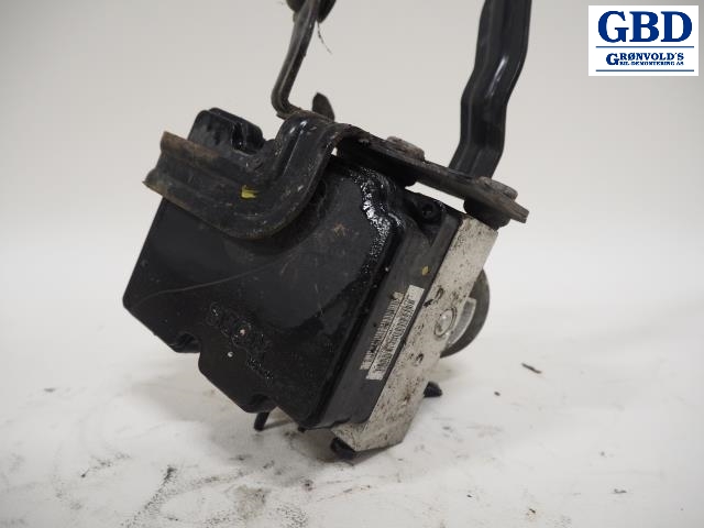 Hyundai ix20, 2010-2017 (MOBIS|61500-42100)