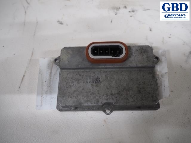 Audi A6, 2005-2008 (Type III, Fase 1) (C6) (HELLA|03760206579140)