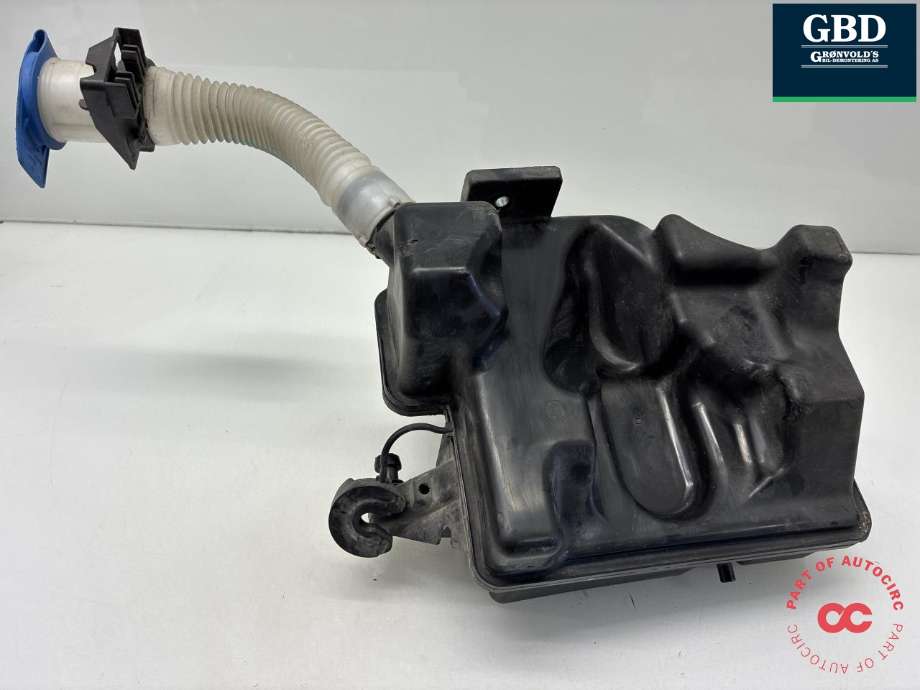 Spylertank foran til Audi A1 2015-2018 (Type I, Fase 2) (6R0 955 453 G|)
