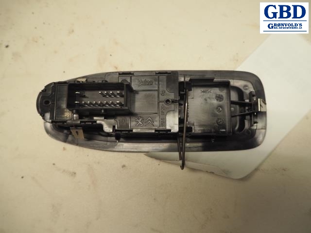 Peugeot 2008, 2013-2019 (Type I) (VALEO|96 751 129 ZD)