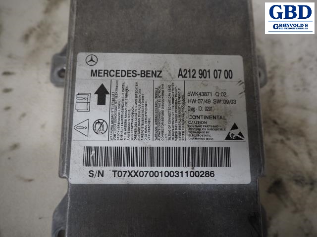 Mercedes E-Klasse, 2009-2013 (W212, Fase 1) (A 212 901 07 00|A2129014204)