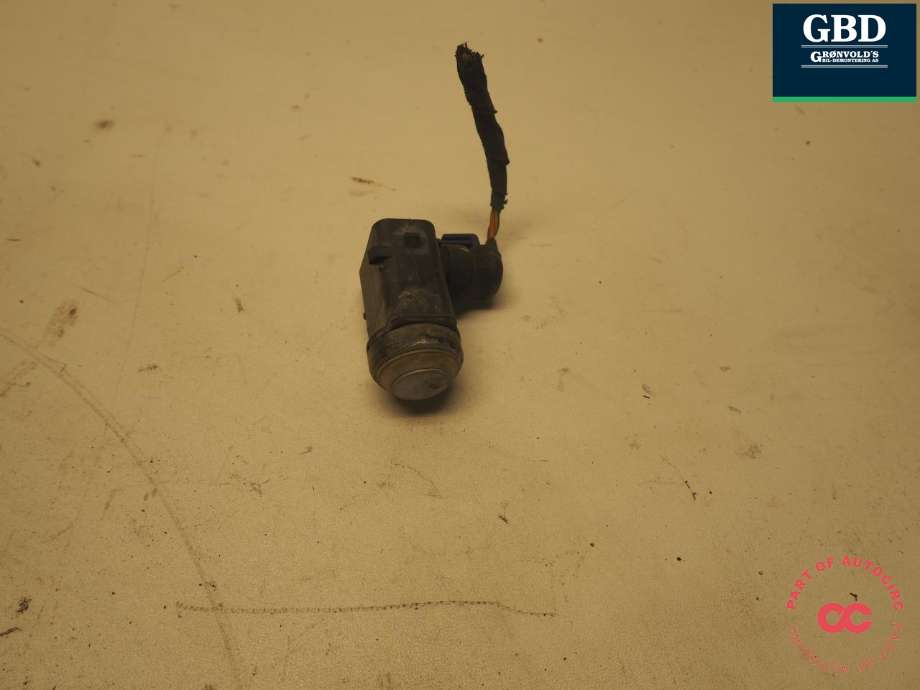 Parkeringssensor foran til Mercedes ML 2005-2011 (W164) (W164) (A 001 542 74 18|A 004 542 87 18|)