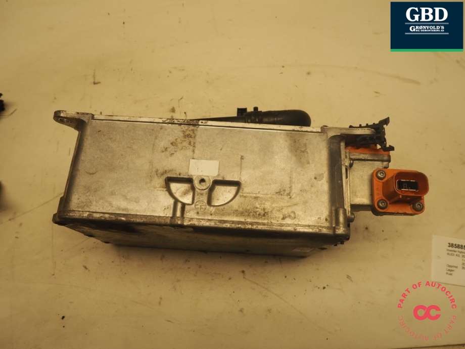 Audi A3, 2016-2020 (Type III, Fase 2) (VWAG|5QE 915 682 AF|5QE 915 682 BL)