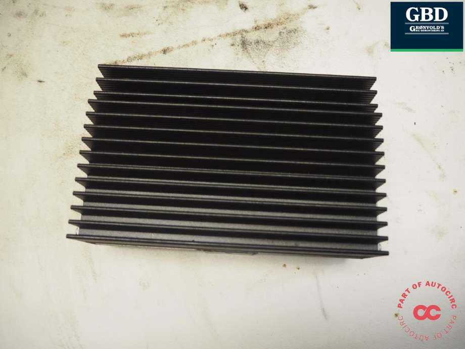 Bilstereo forsterker til BMW X5 2007-2013 (E70) (E70) (BMW|65 12 2 622 681|62.12 9 133 913|)