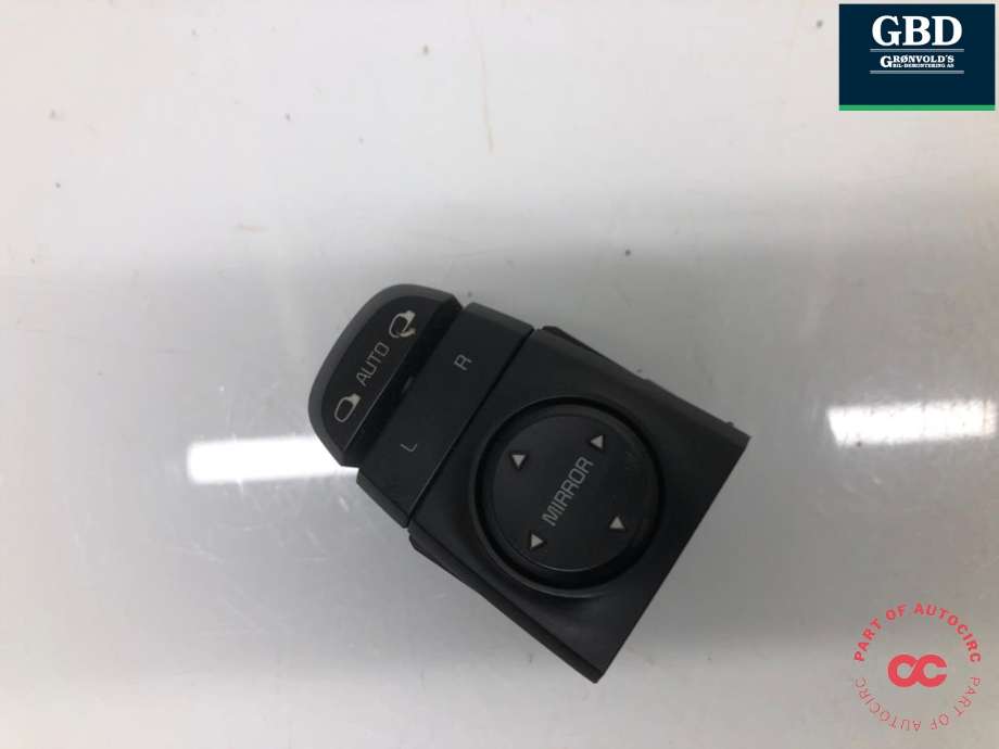 Bryter speil til Kia Sportage, 2016-2021 (Type IV)  (93530D 9000)
