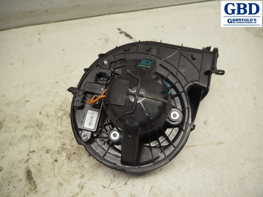 BMW X5, 2013-2018 (F15) (VALEO|64 11 9 291 177|060117 162465|T1028989C A)