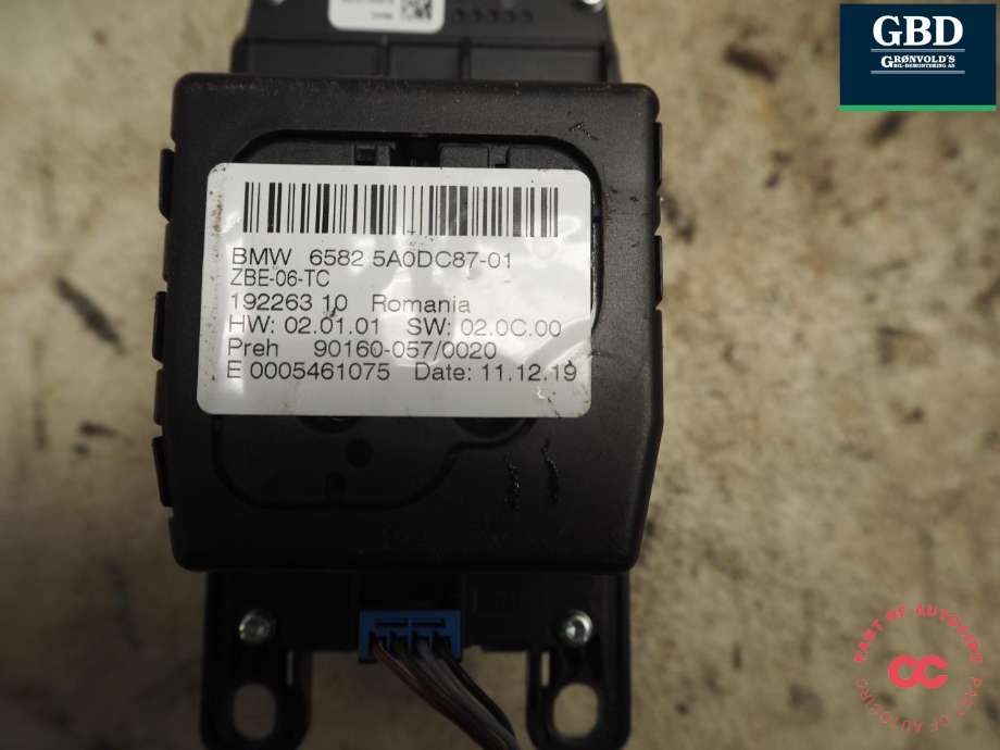 Bilstereo navigasjon betjeningspanel til BMW X3 2017-->> (G01) (G01) (65 82 5 A3B 1E2|65 82 5 A14 E64|65 82 5 A0D C87)