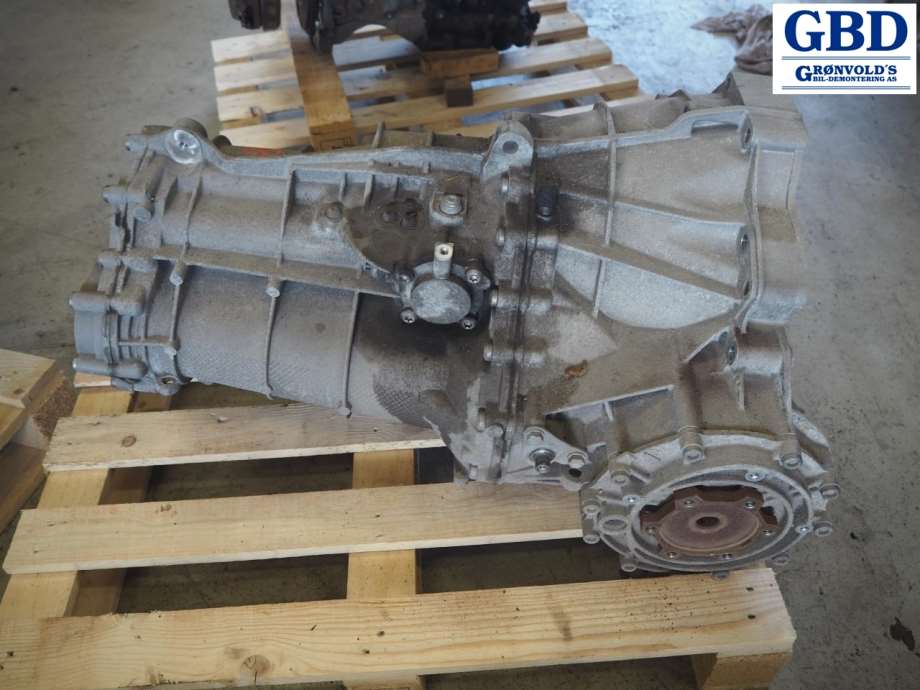 Audi A4, 2007-2014 (Type IV) (B8) (MVP|0B1 300 027 S)