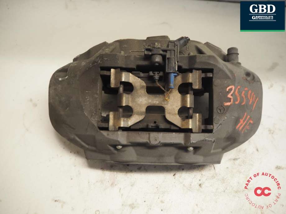 Bremsecaliper høyre foran til Mercedes GLC 2015-2022 (X253) (X253) (A 000 421 01 00|A 000 421 01 00 80|)