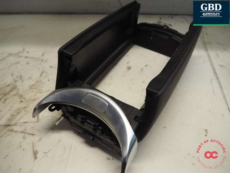 Midtarmlene foran til Mercedes GLC 2015-2022 (X253) (X253) (A 253 680 63 06|A 253 680 63 06 9051|A 108 112|1271362 H)