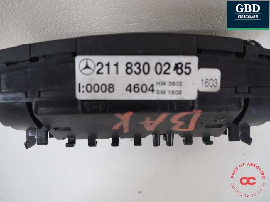 Varmeapparat betjening bak til Mercedes CLS 2004-2010 (C219) (C219) (A 211 830 02 85|A 211 830 02 85 80|)