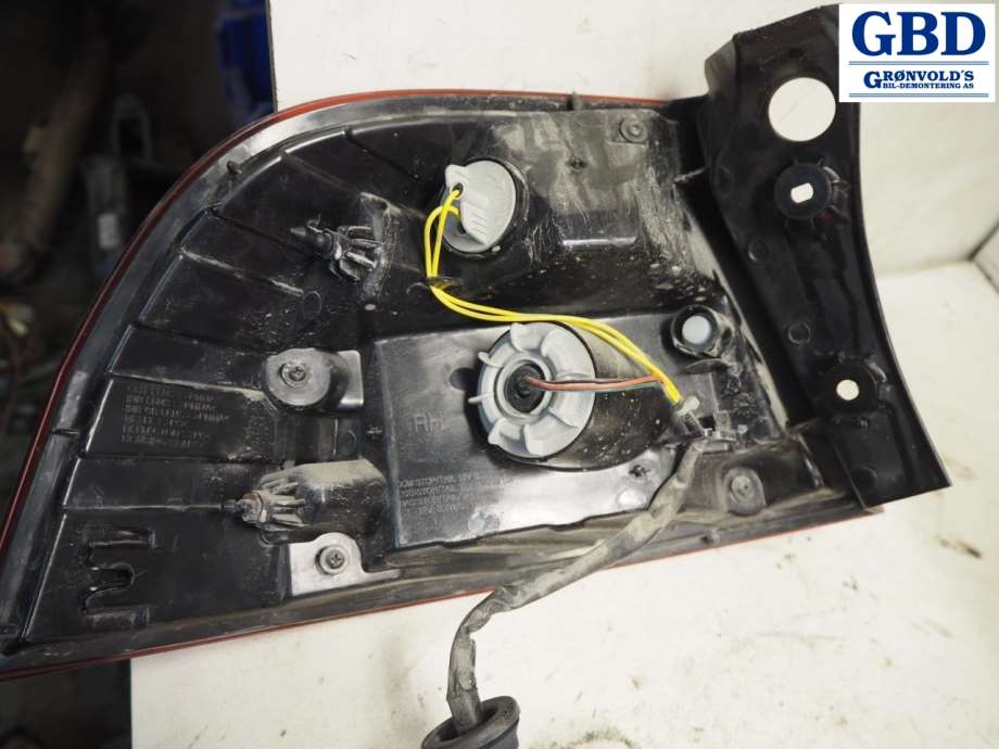 Kia Rio, 2011-2017 (Type III) (92402 1W2 R|924021W260)