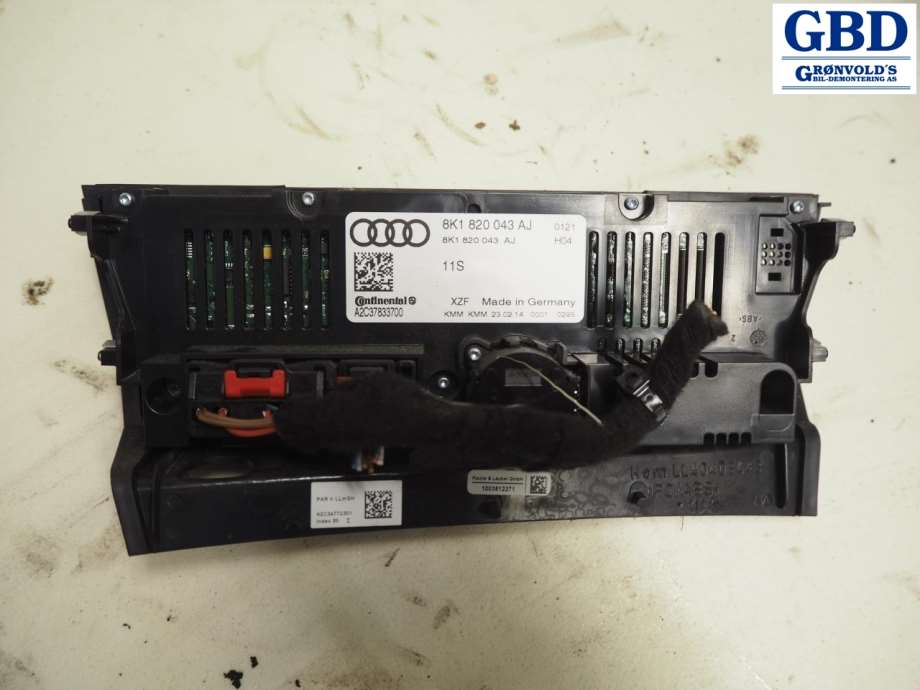 Audi A4, Allroad, 2009-2016 (Type I) (B8) (8K1 820 043 AJ)