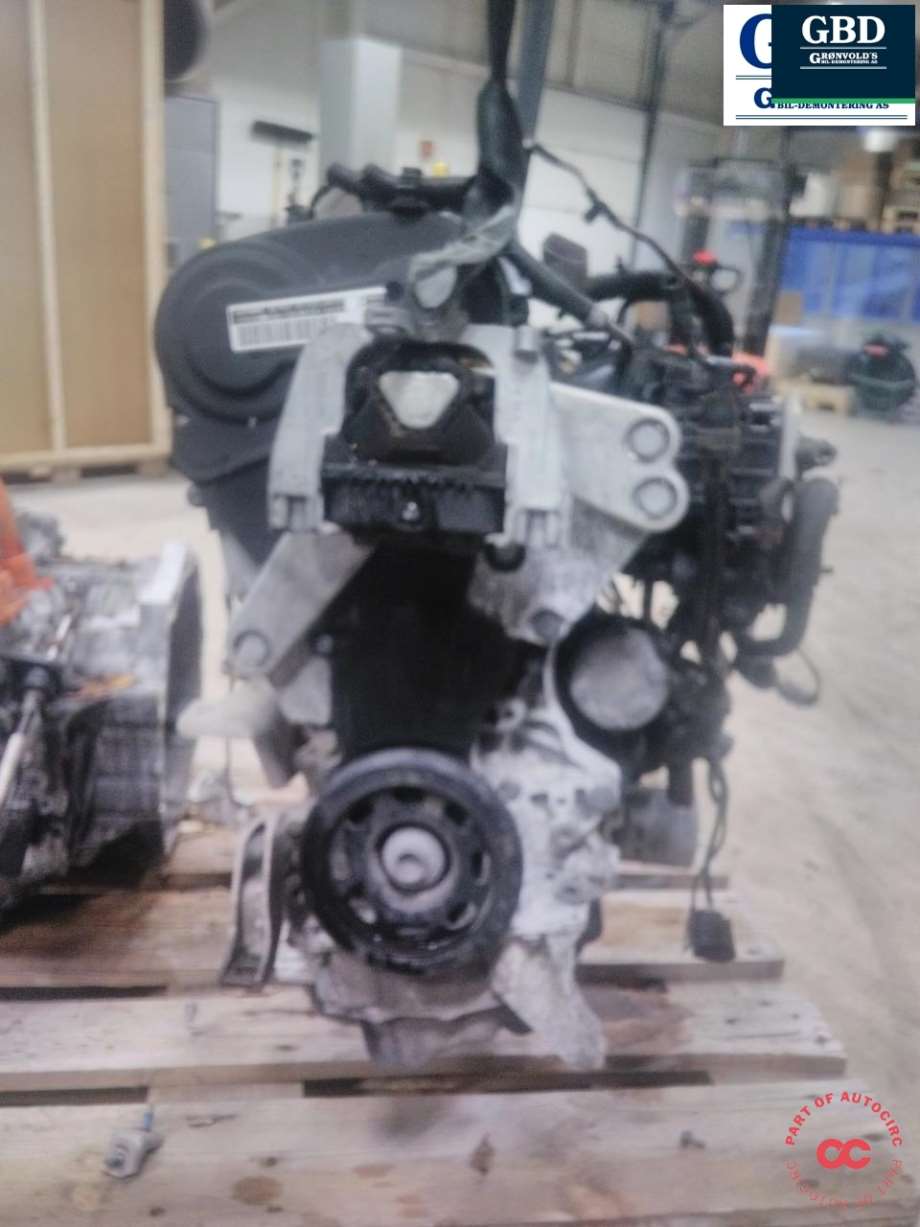VW Passat, 2015-2019 (B8, Fase 1) (CUKC|04E 100 034 N)
