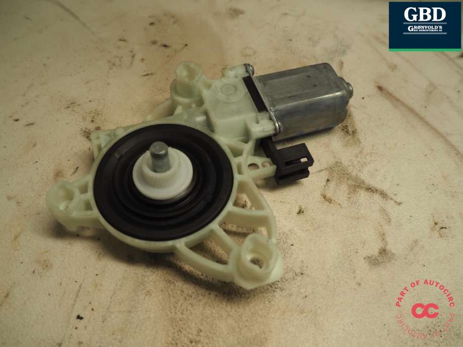 Ruteheis, kun motor, høyre foran til Mercedes GLC 2015-2022 (X253) (X253) (BROSE|A 000 906 28 10|A 000 906 57 06|)