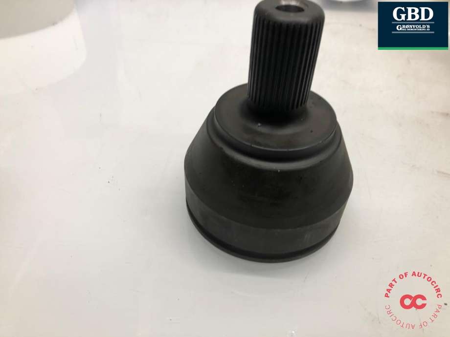 Drivakseledd ytre til Ford Focus 2011-2014 (Type III, Fase 1) (1250-VKJA3956|1302514| 1302515| 1359656| 1359663|1431163| 1493007| 1493015|1676314|1676315| 1702520| 1702524| 1784747)