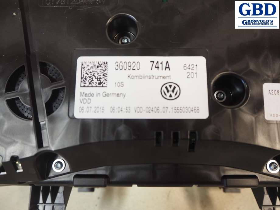 VW Passat, 2015-2019 (B8, Fase 1) (VW|3G0 920 741 A|3G0120)