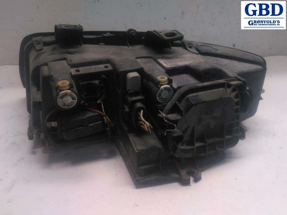 Audi A4, 2001-2004 (Type II) (B6) (8E0 941 030 C )