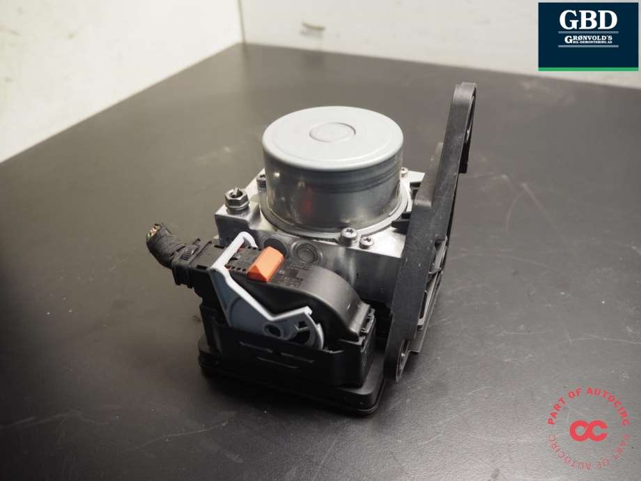 VW ID.3, 2020- (1EA 614 517 AA|1EA 907 379 AA)