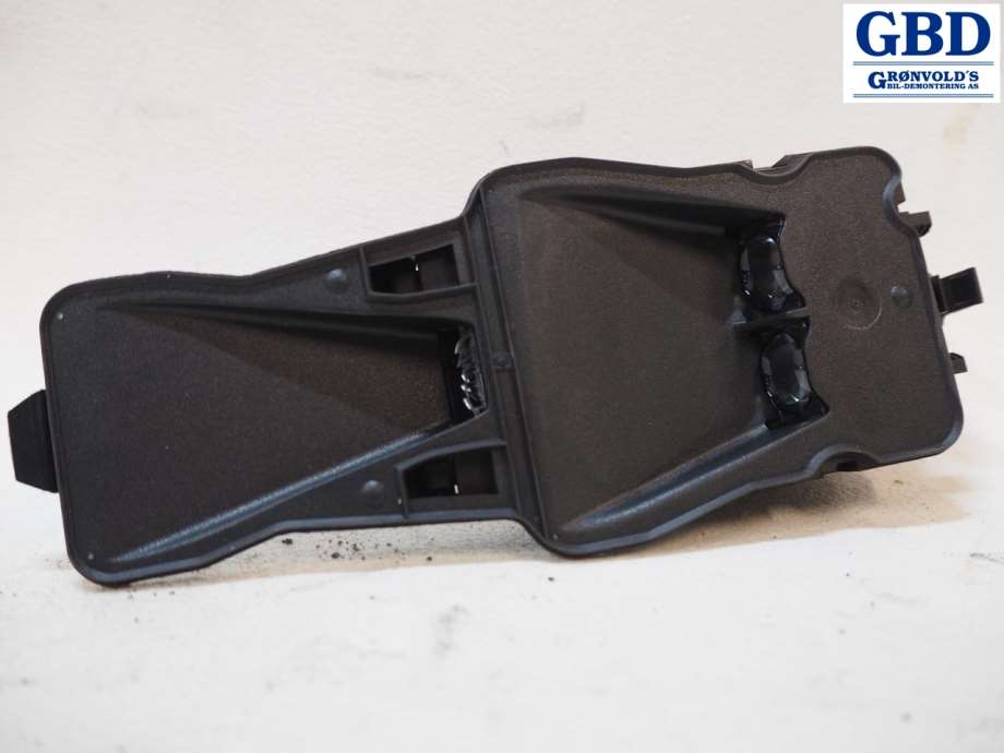 Volvo V40, 2012-2019 (VOLVO|31360888|P31360888)