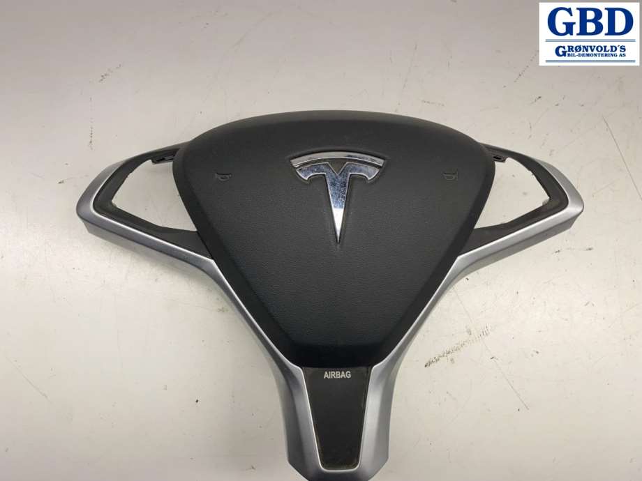 Tesla Model S, 2013-2016 (Fase 1)