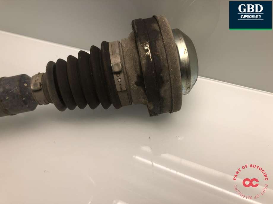 Drivaksel høyre foran, diesel/manuell til VW Caddy 2010-2015 (Type III, Fase 2)  (3Q0 407 272 AB|2K0 407 272 E|2K0 407 272 EX)