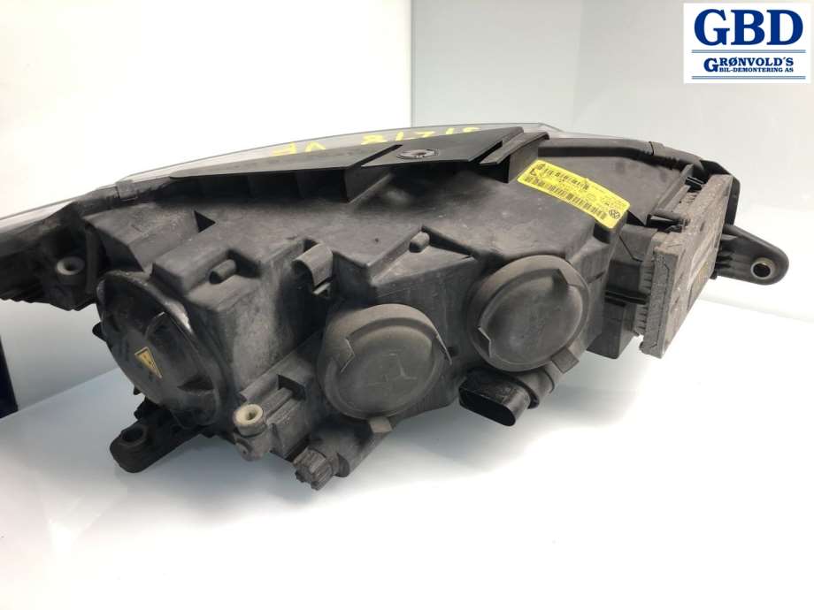 VW CC, 2008-2012 (Passat CC) (3C8 941 753 C|3C8 941 751 C)