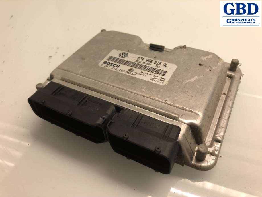 VW Transporter / Caravelle, 1990-2003 (T4)(BOSCH|074 906 018 AL)