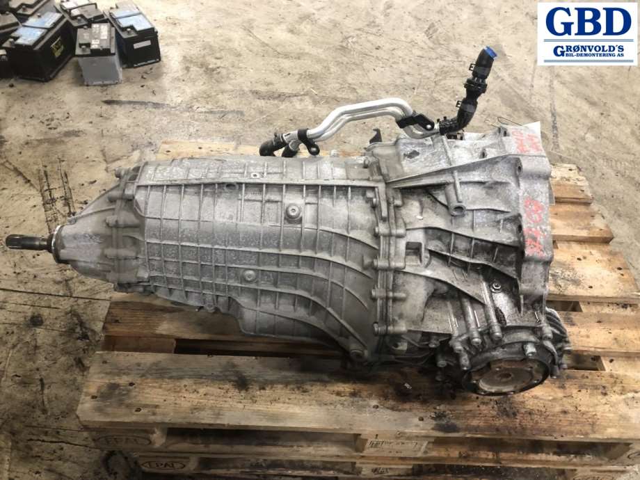 Audi A4, 2015-2019 (Type V, Fase 1) (B9) (TBR|0CL 300 041 S )