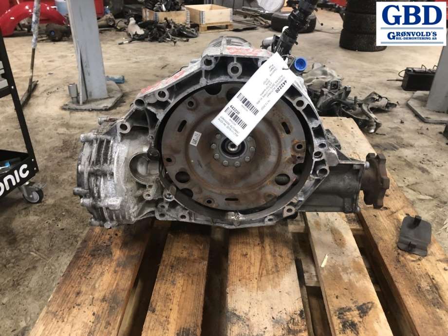 Audi A4, 2015-2019 (Type V, Fase 1) (B9) (TBR|0CL 300 041 S )